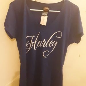 "NEW w/tags"HARLEY DAVIDSON v-neck shirt (women's)